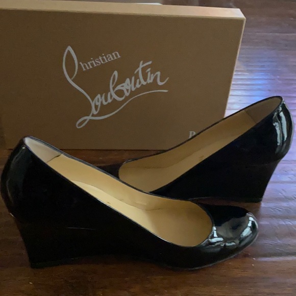 Christian Louboutin Shoes - 🔥FIRM PRICE! 🔥 Christian Louboutian Black wedge heel pump